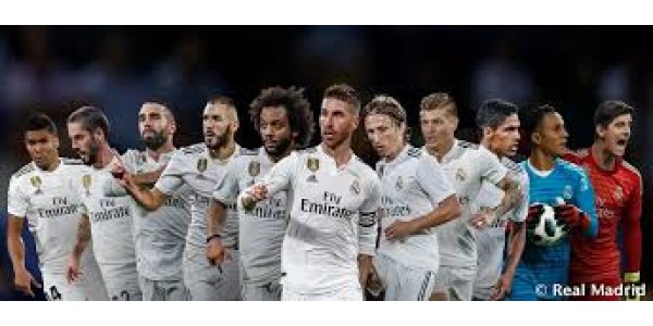 Le Real Madrid n'est qu'à un point de Barcelone